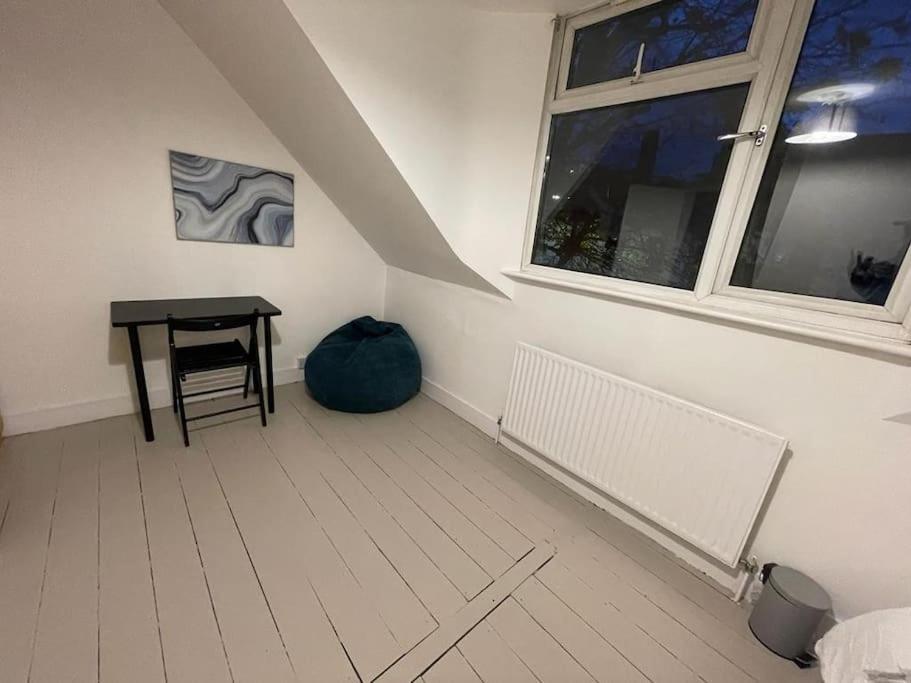 לונדון Spacious 2 Bedroom On Tower Bridge מראה חיצוני תמונה